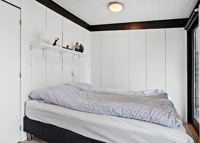 2 Bedroom Cozy In 別荘 *